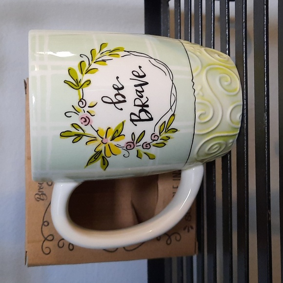Coffee Tea Cup Mug Be Brave Fearless Inspirational Encouraging Gift Present NIB - Picture 2 of 4